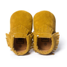 Load image into Gallery viewer, Ribbed Baby Moccasin Shoes