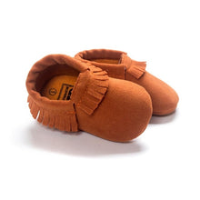 Load image into Gallery viewer, Ribbed Baby Moccasin Shoes